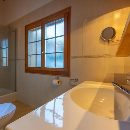 Chalet Vansamis, Breathtakinng Views & Sauna Nendaz