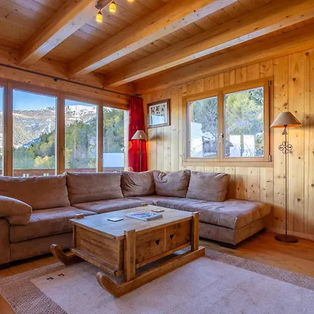 Vansamis, Breathtakinng Views & Sauna