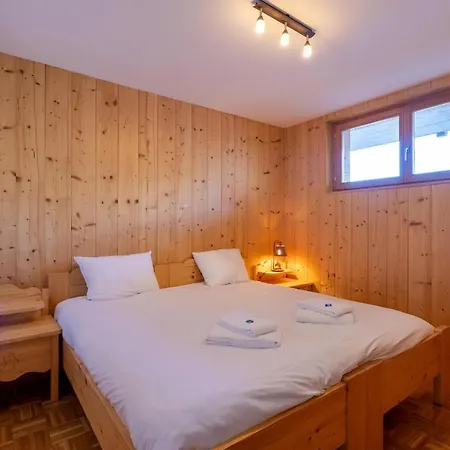 Vansamis, Breathtakinng Views & Sauna Dağ evi