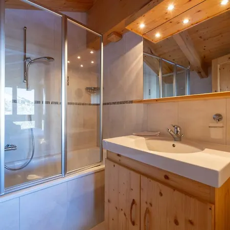 Vansamis, Breathtakinng Views & Sauna Chalet Nendaz