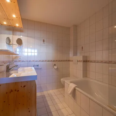 Vansamis, Breathtakinng Views & Sauna シャレー