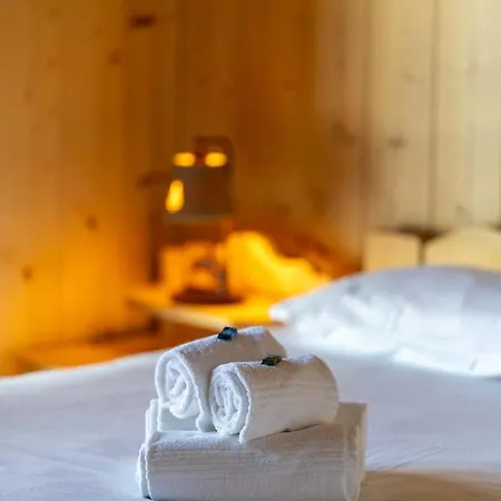 Vansamis, Breathtakinng Views & Sauna シャレー *