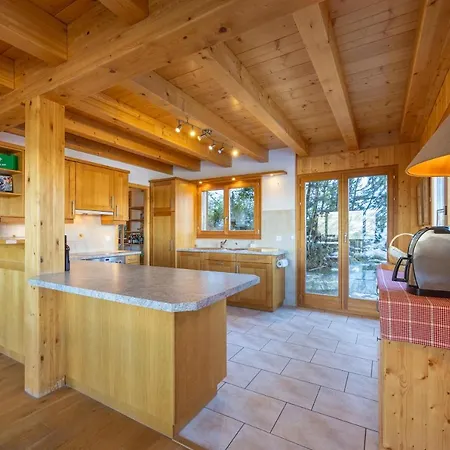Vansamis, Breathtakinng Views & Sauna Chalet *