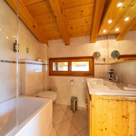 Vansamis, Breathtakinng Views & Sauna Chalet Nendaz
