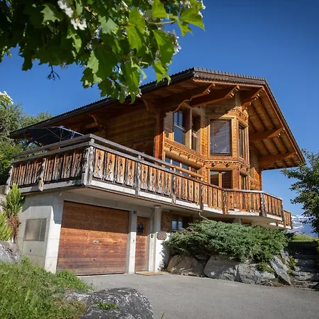 Vansamis, Breathtakinng Views & Sauna Chalet *