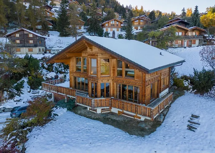 Vansamis, Breathtakinng Views & Sauna Chalet *