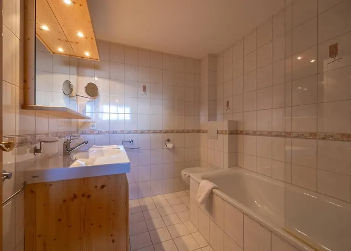 Vansamis, Breathtakinng Views & Sauna Chalet