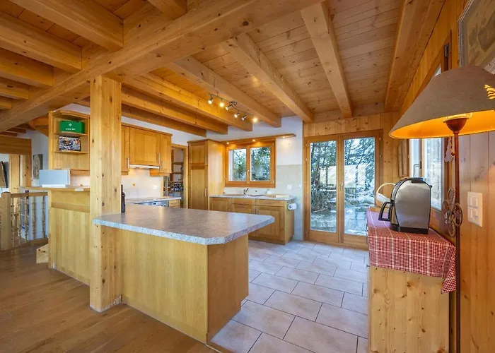 Vansamis, Breathtakinng Views & Sauna Chalet *