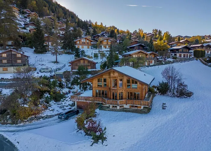 Vansamis, Breathtakinng Views & Sauna